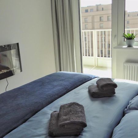Top Urban Apartment - Free Parking, Green Energy, Modern Style Bratysława Zewnętrze zdjęcie