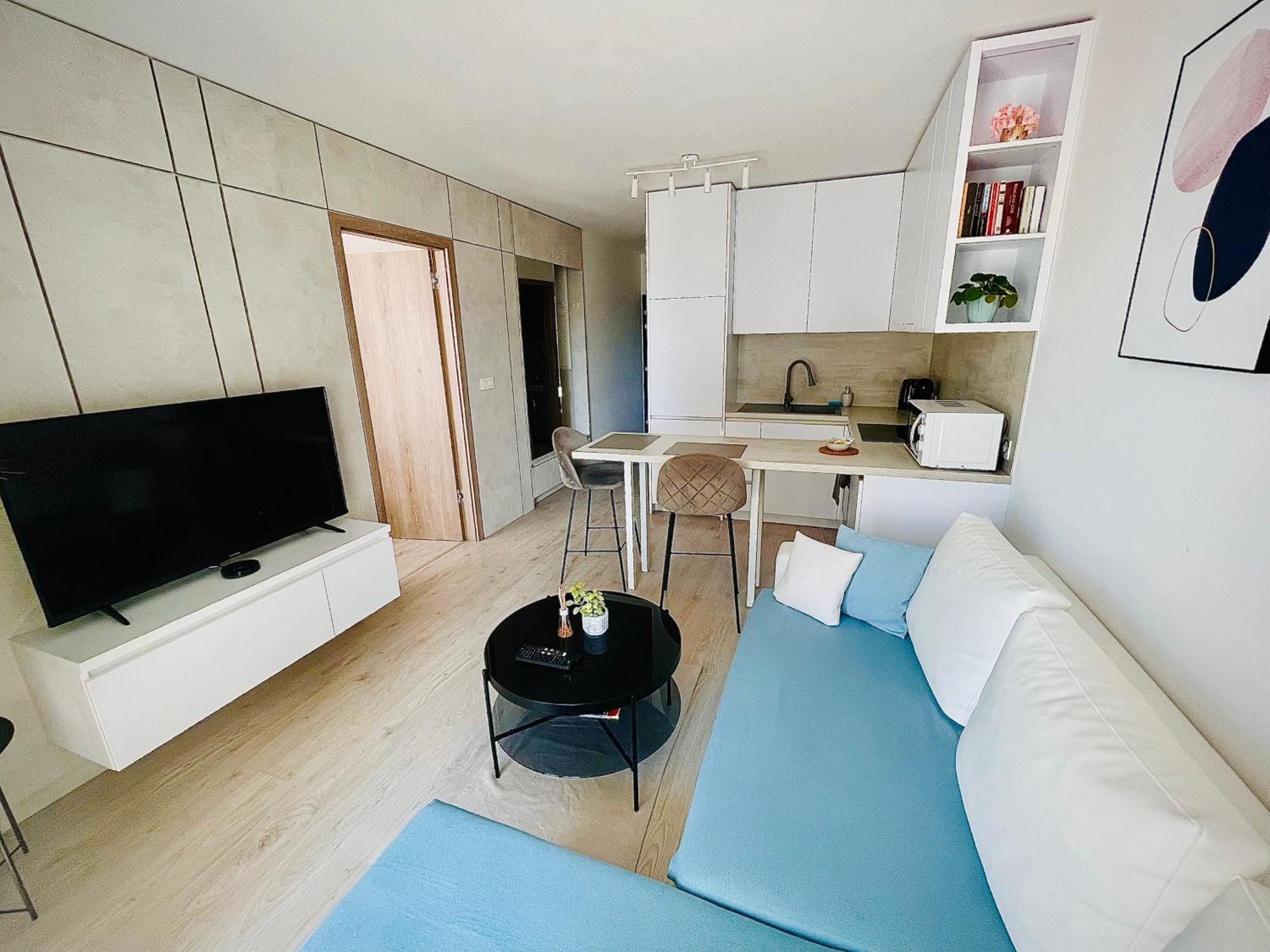 Top Urban Apartment - Free Parking, Green Energy, Modern Style Bratysława Zewnętrze zdjęcie
